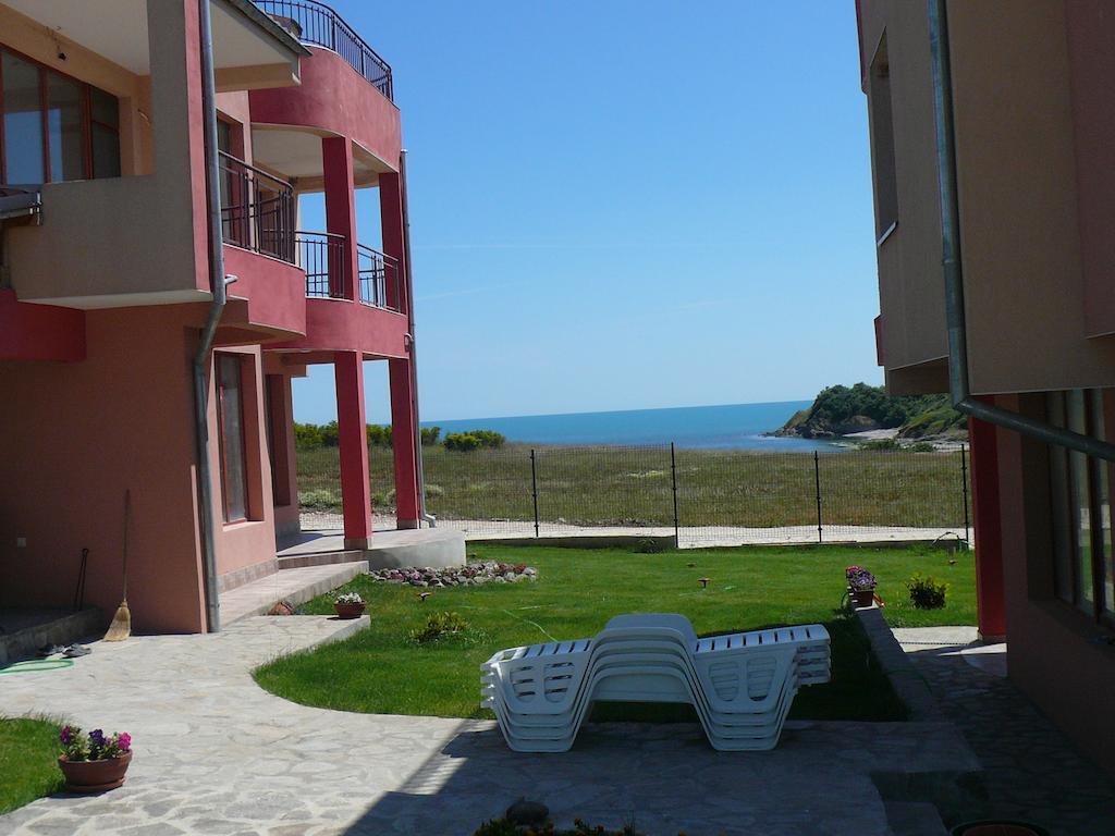 Dream Bay Family Hotel Tsarevo Buitenkant foto