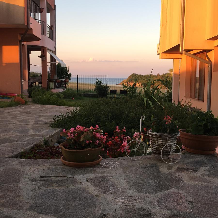 Dream Bay Family Hotel Tsarevo Buitenkant foto